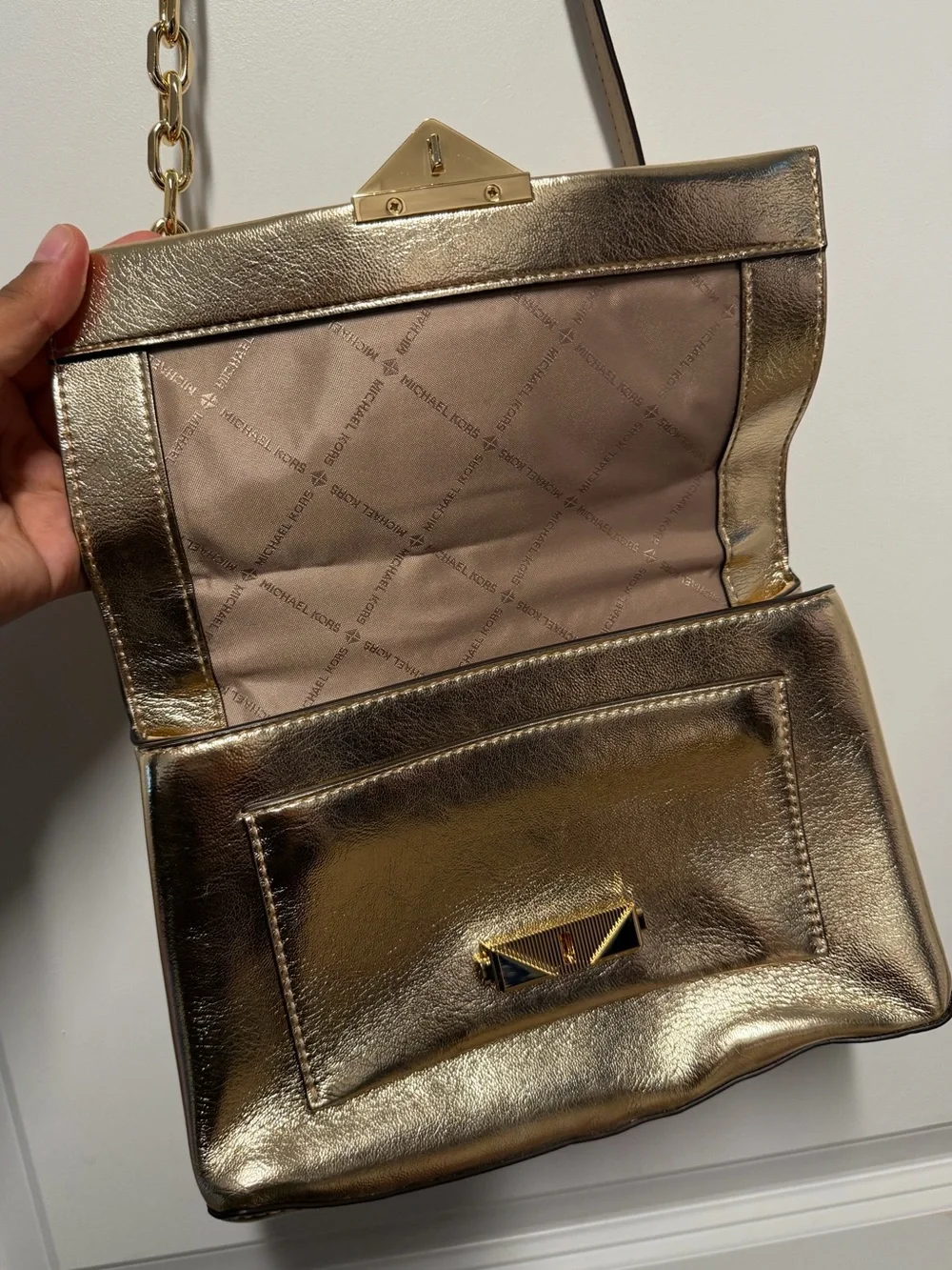 NWT Michael Kors Cece Medium Pale Gold Studded Chain Shoulder Crossbody Bag